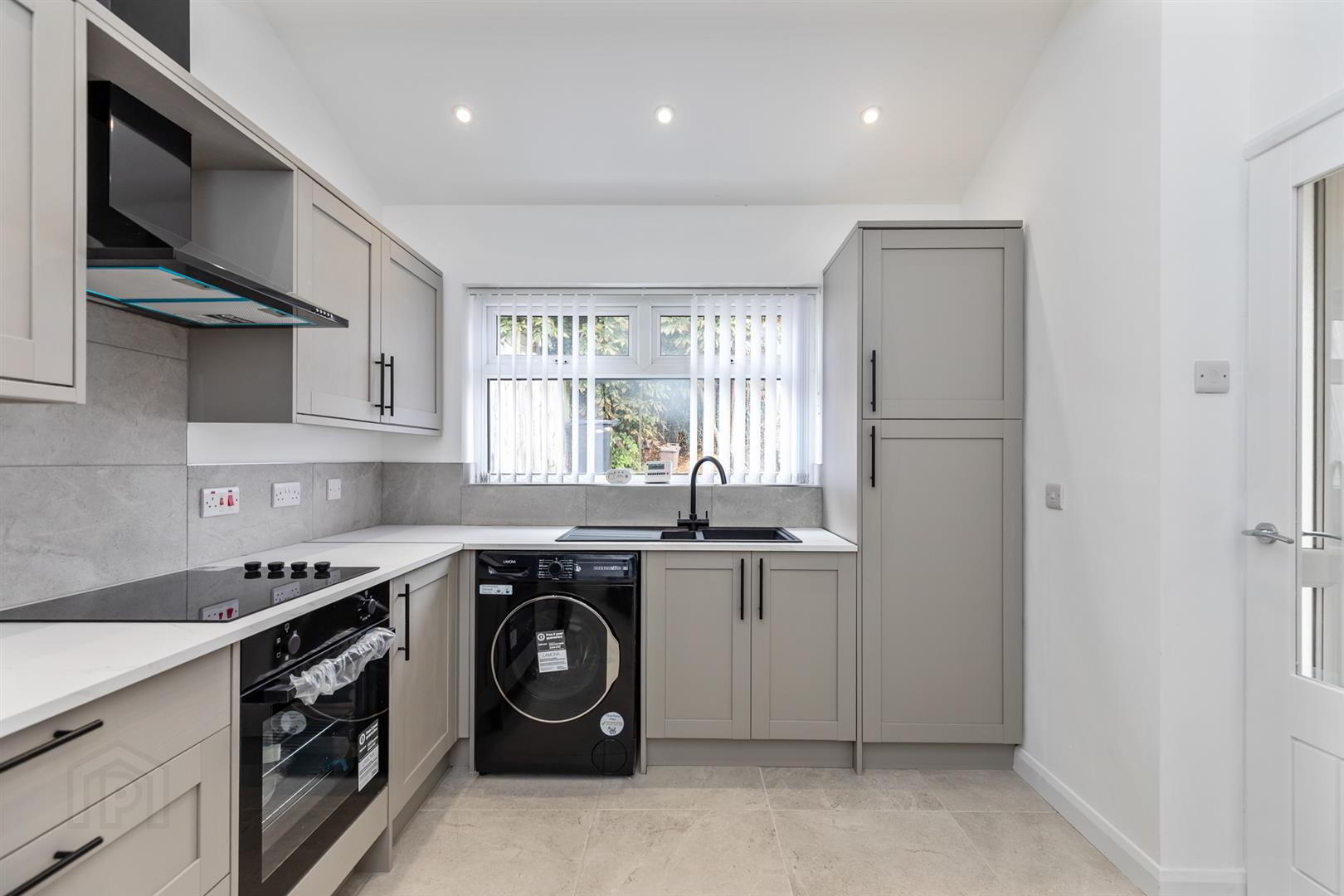 39 Craigleith Drive 8 of 22