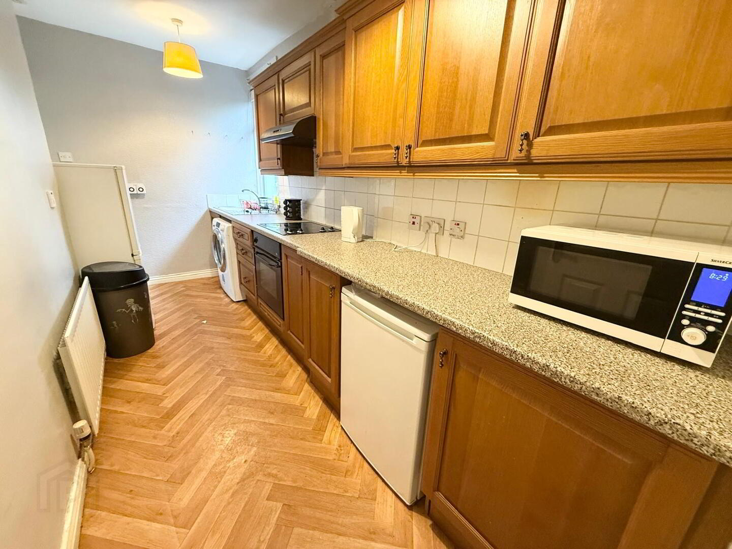 Flat A, 156 Newtownards Road 3 of 6