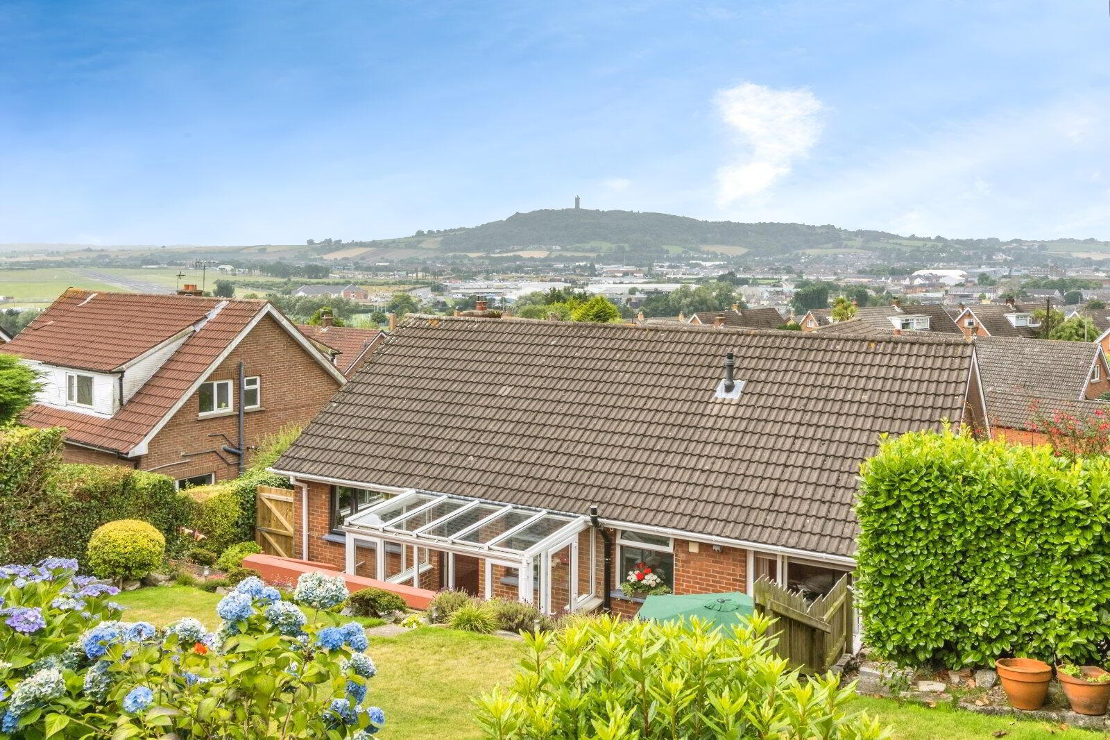 23 Strangford Heights 2 of 21