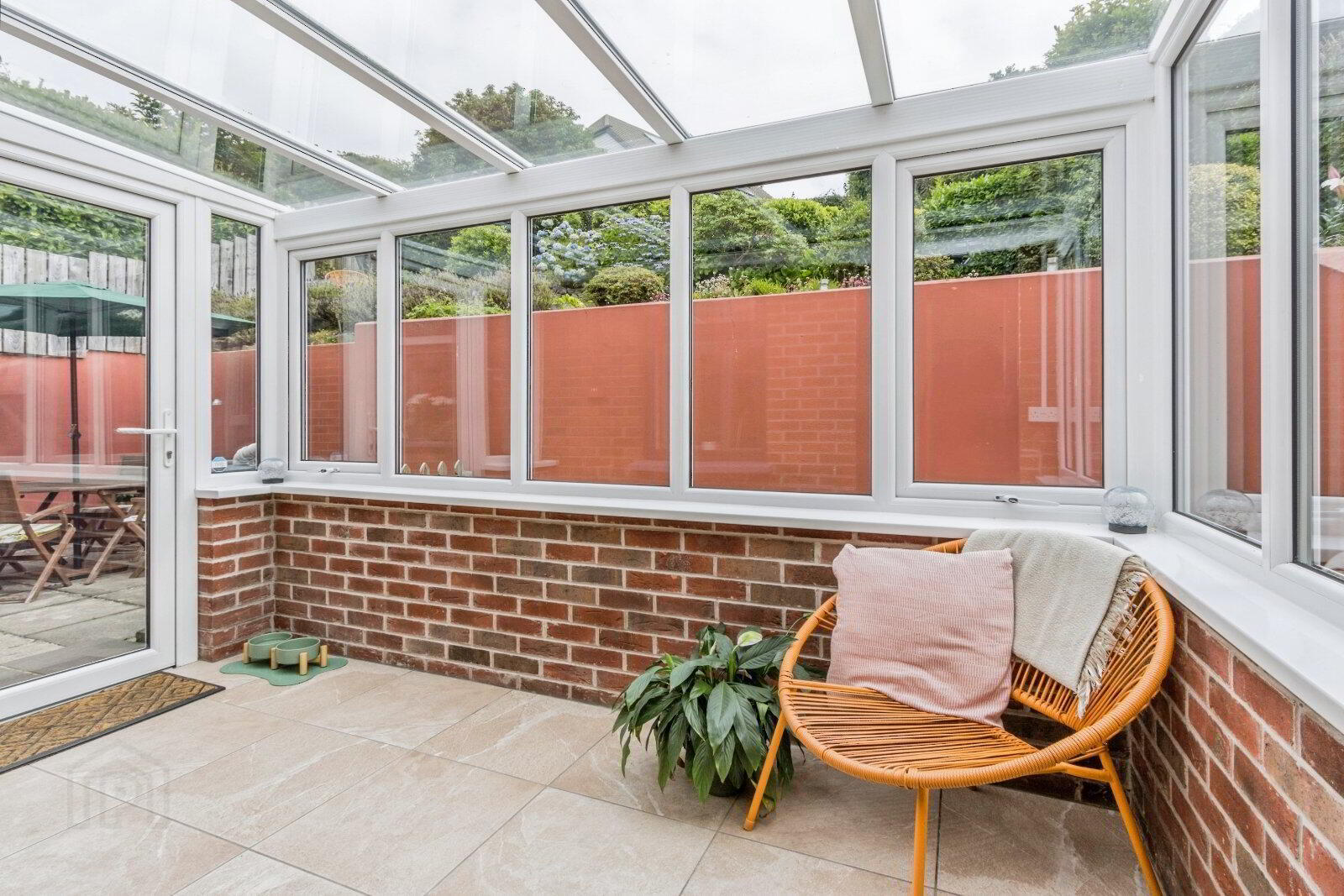 23 Strangford Heights 11 of 21