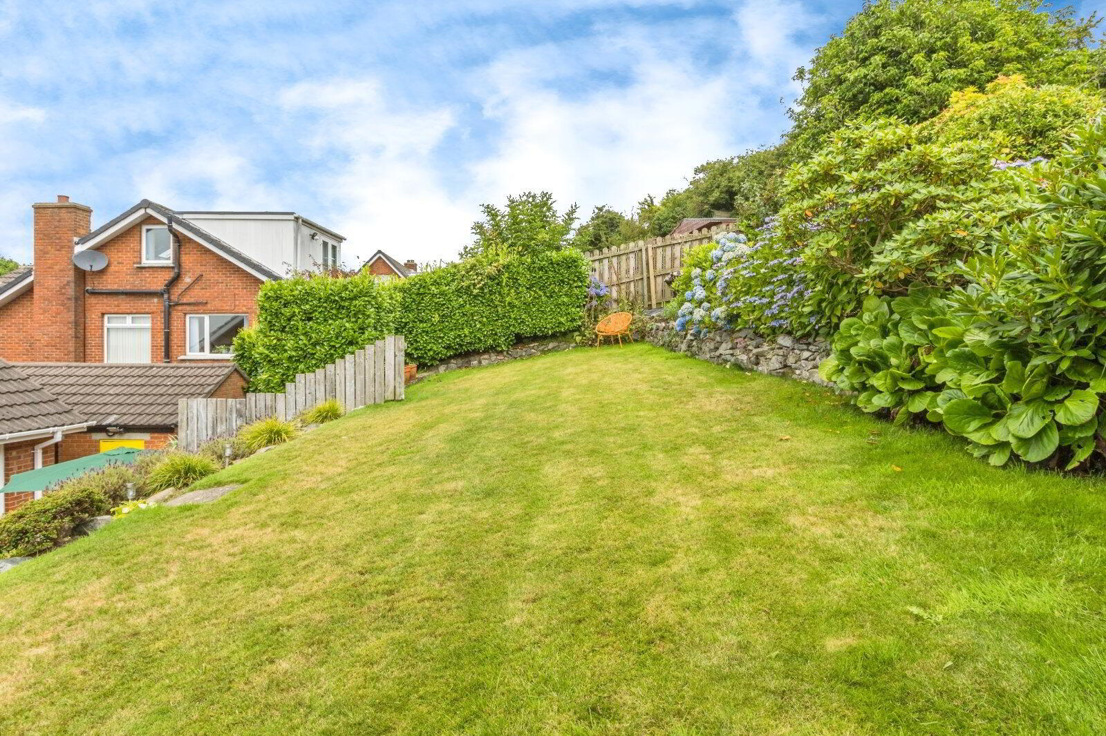 23 Strangford Heights 19 of 21