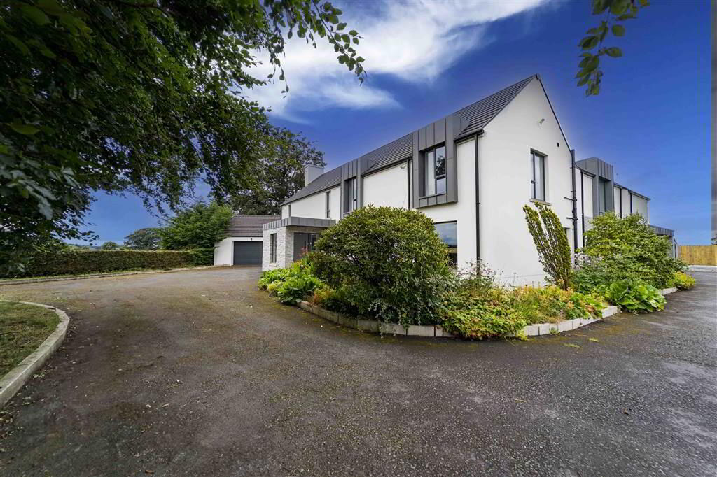 21 Comber Road 1 of 54