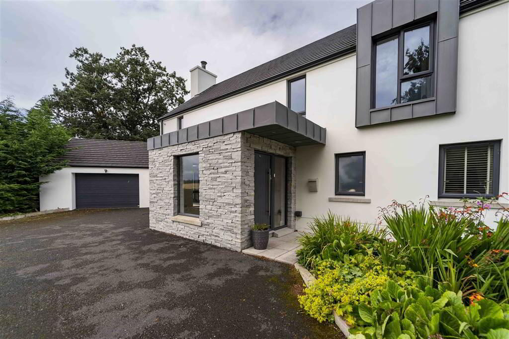 21 Comber Road 4 of 54