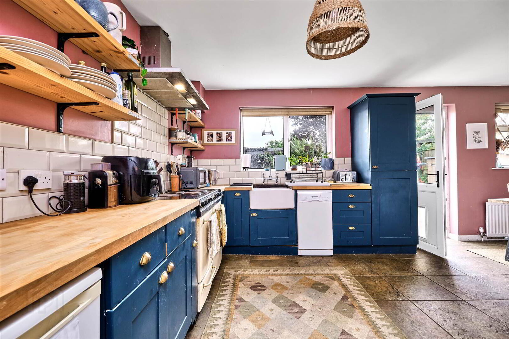 115 Avonbrook Gardens 7 of 25