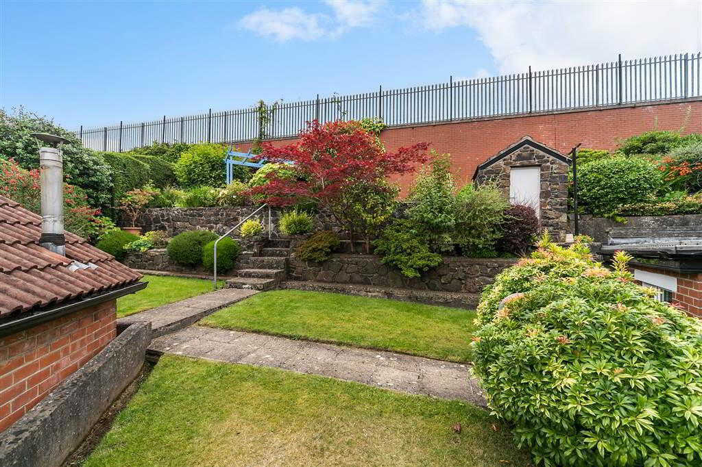 139 Knockbreda Park 26 of 33
