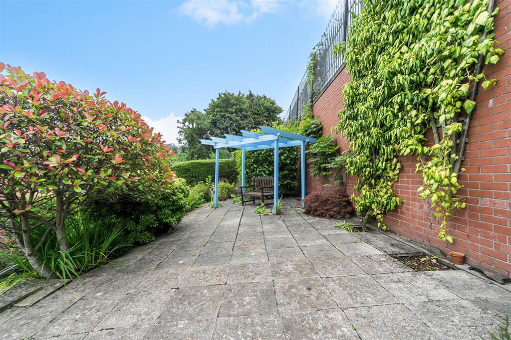 139 Knockbreda Park 29 of 33