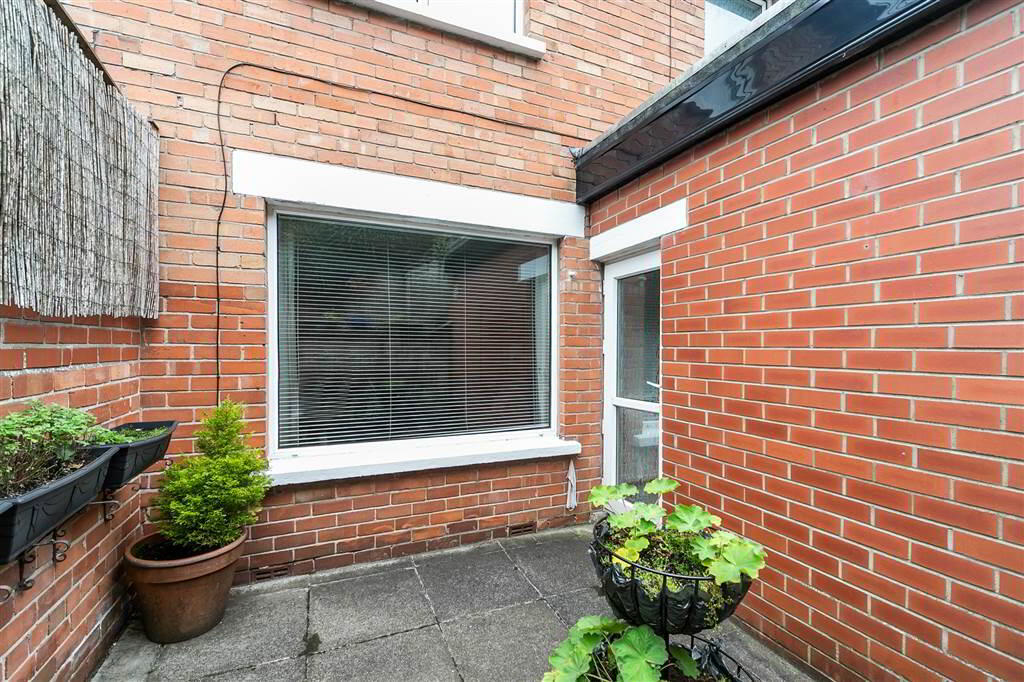 139 Knockbreda Park 32 of 33