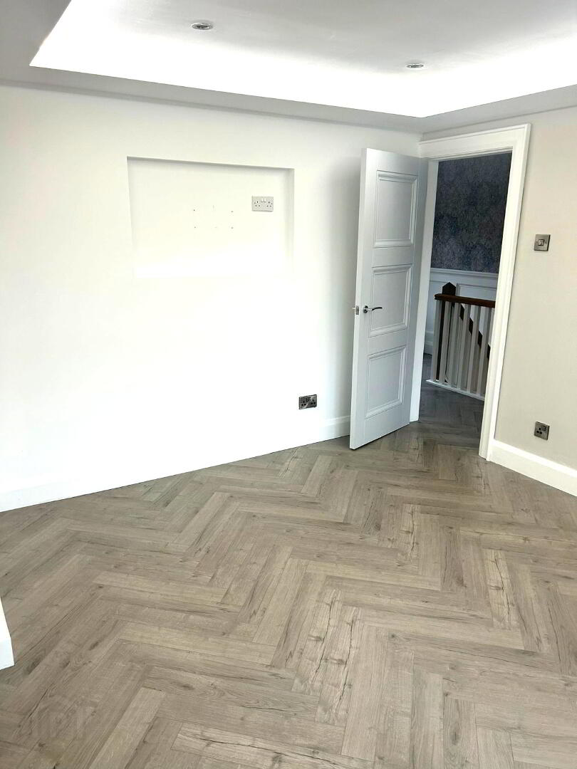 13 Altinure Cottages 7 of 12