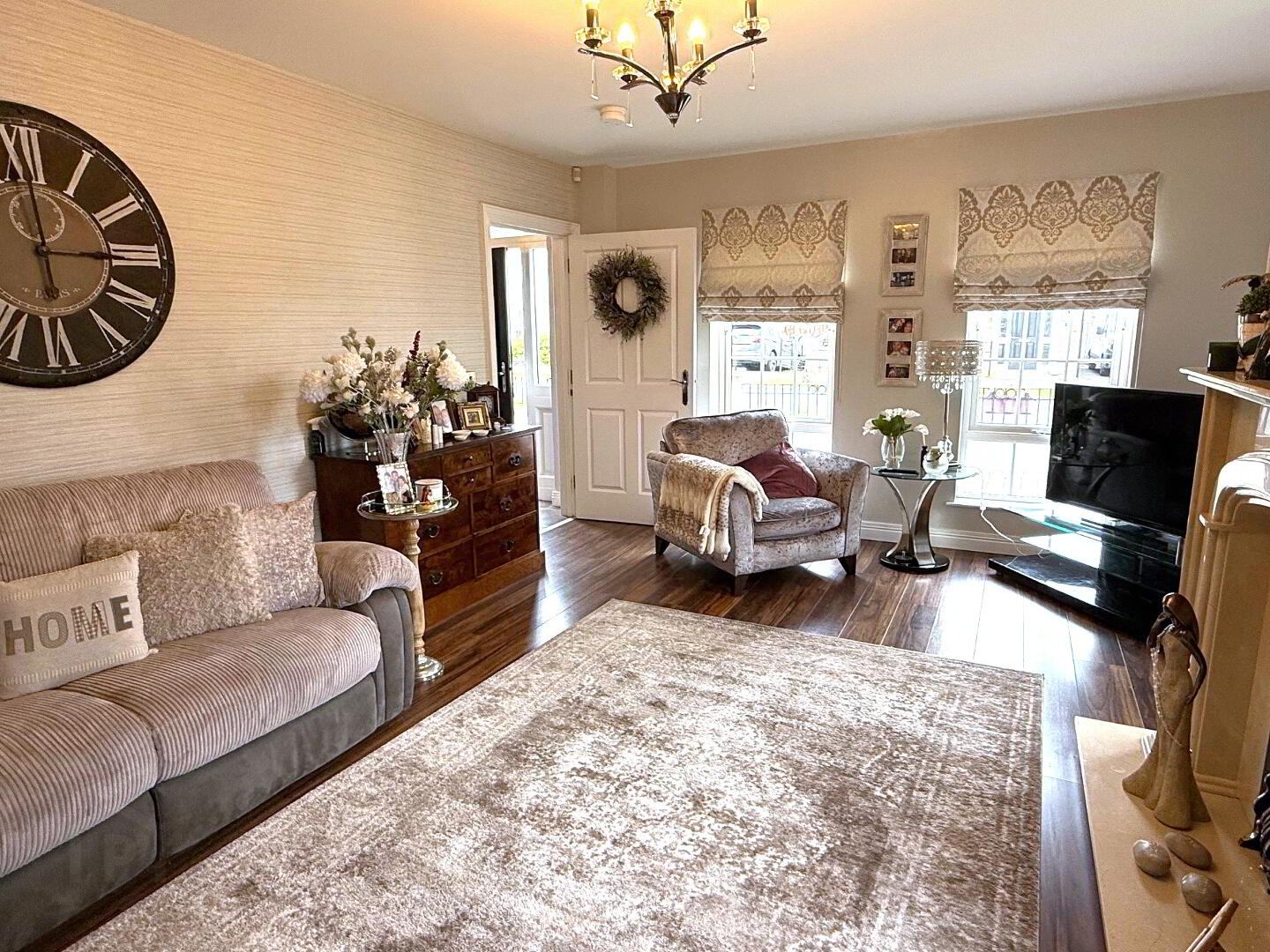 32 Abbeyfields 9 of 44