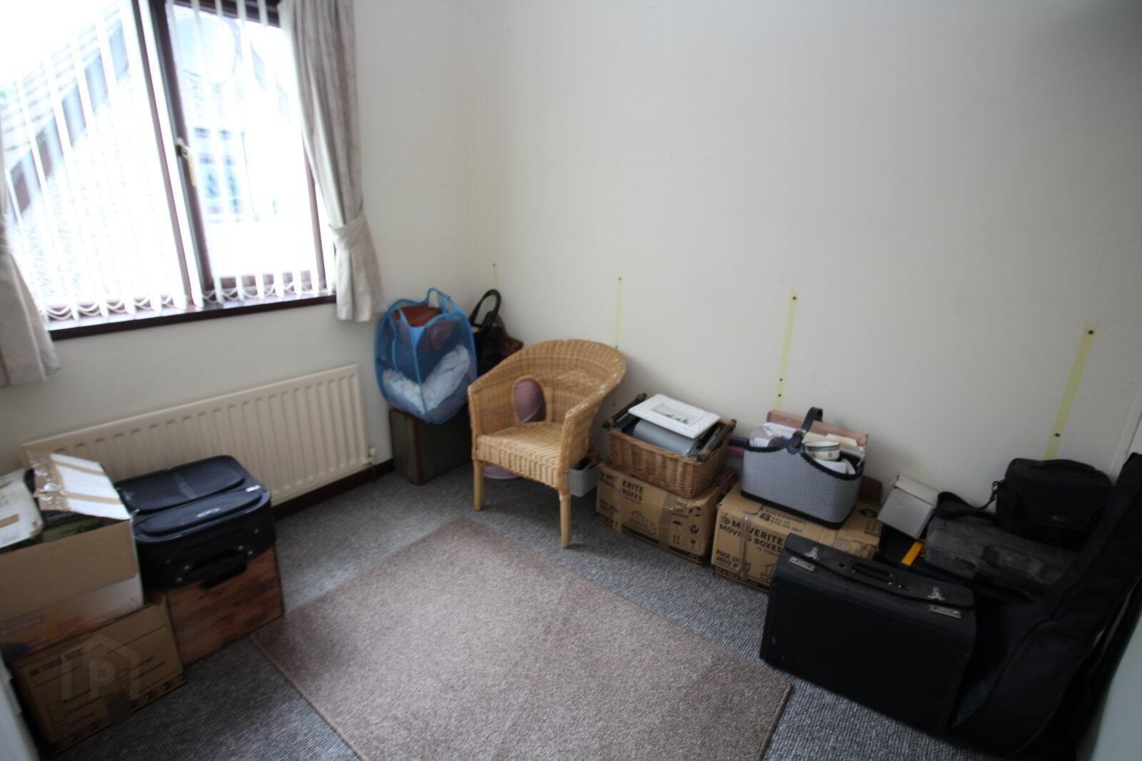 4 Hillhead Road 8 of 13