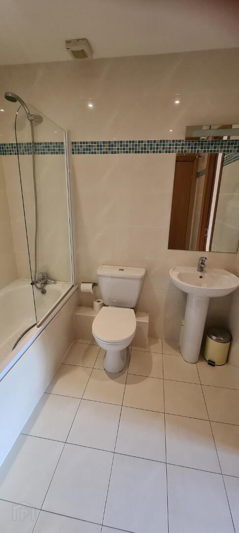 Apartment 55 Leitrim Marina 17 of 25
