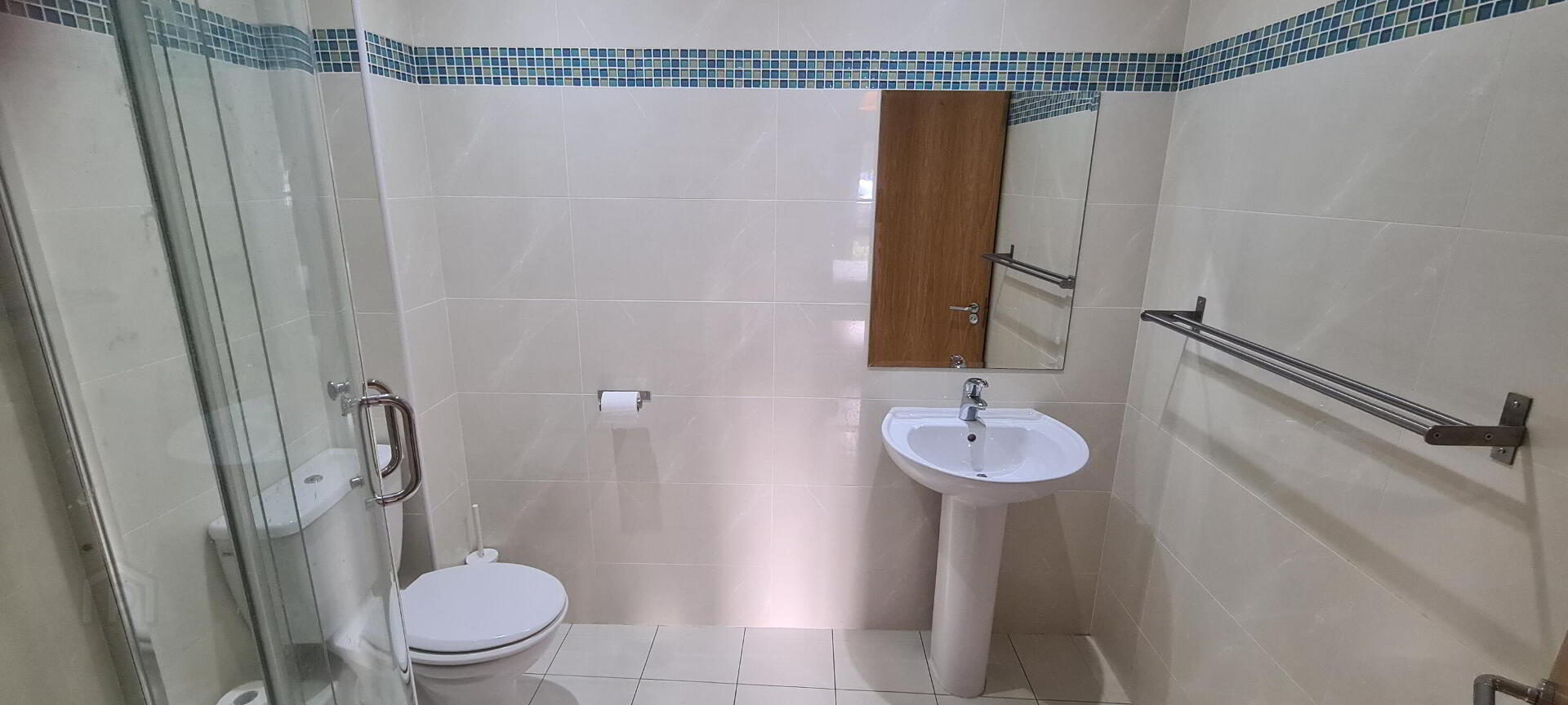 Apartment 55 Leitrim Marina 18 of 25