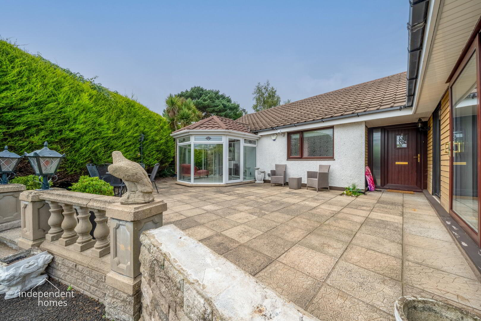 26 Duneira Park 2 of 14