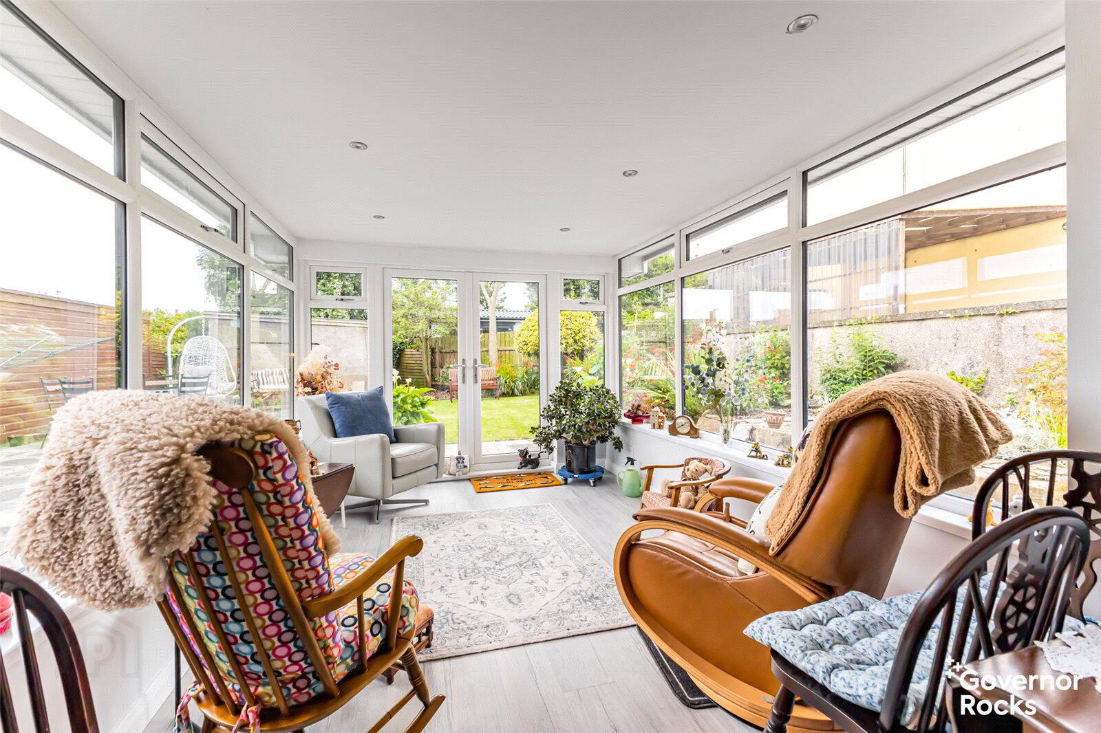 19 Springwell Gardens 7 of 24