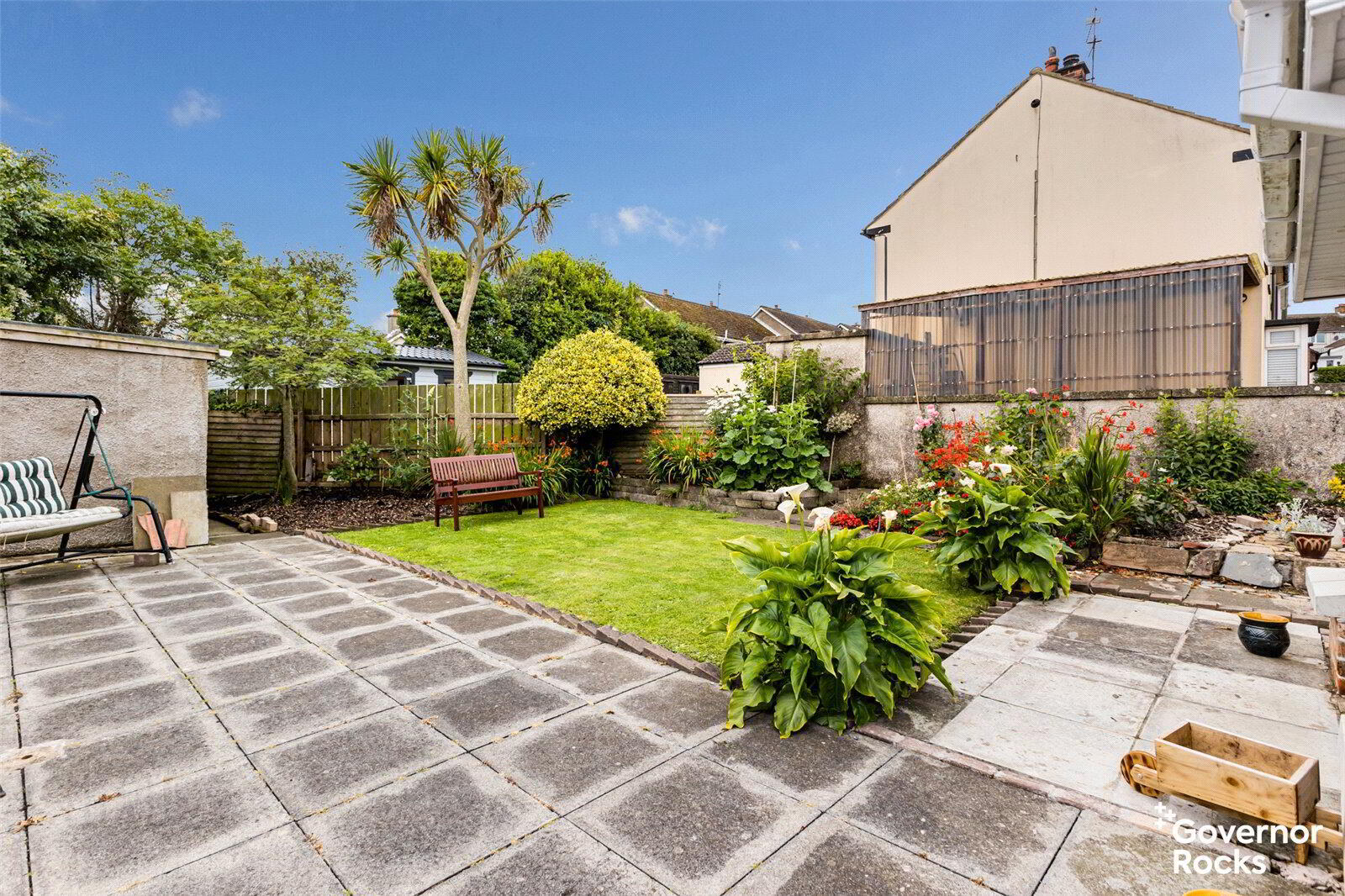 19 Springwell Gardens 18 of 24
