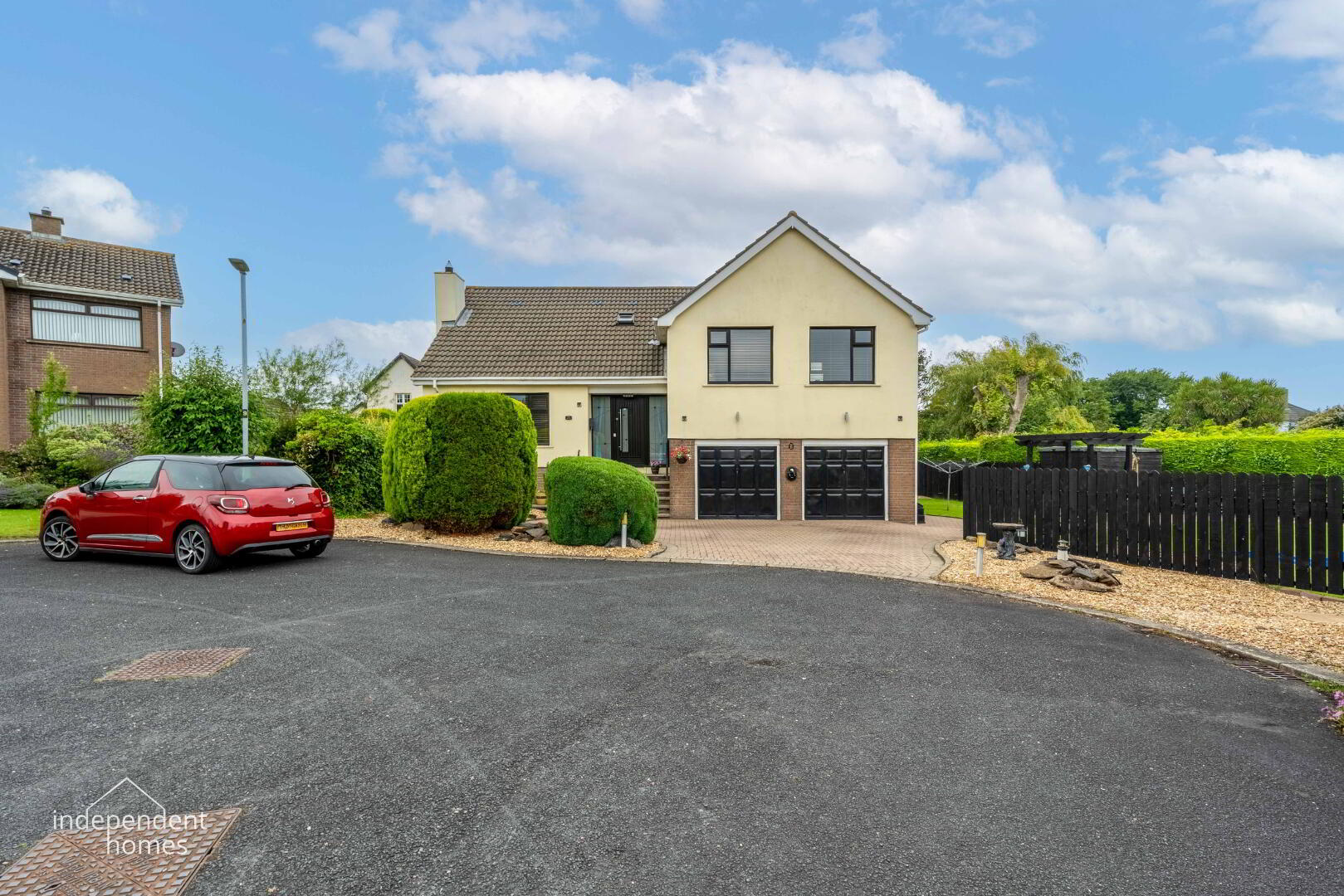 25 Croft Manor 1 of 20