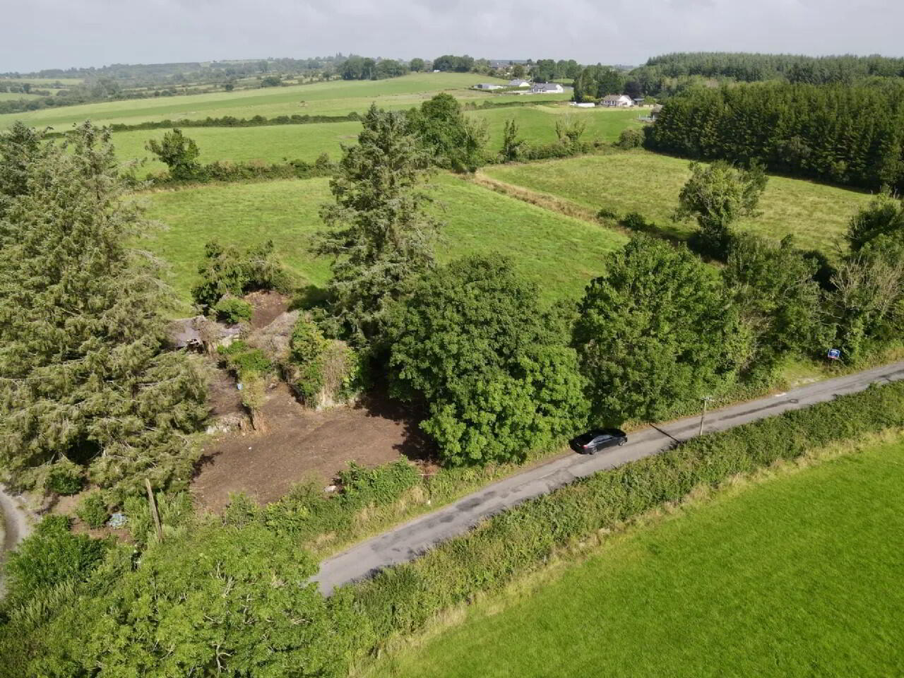 Site, With Derelict Cottage 2 of 10