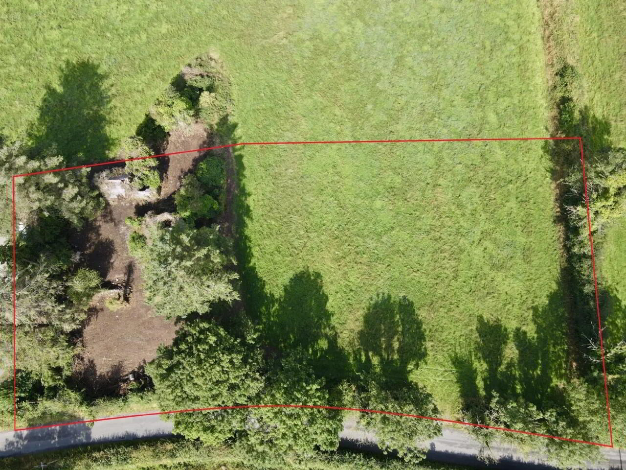 Site, With Derelict Cottage 3 of 10
