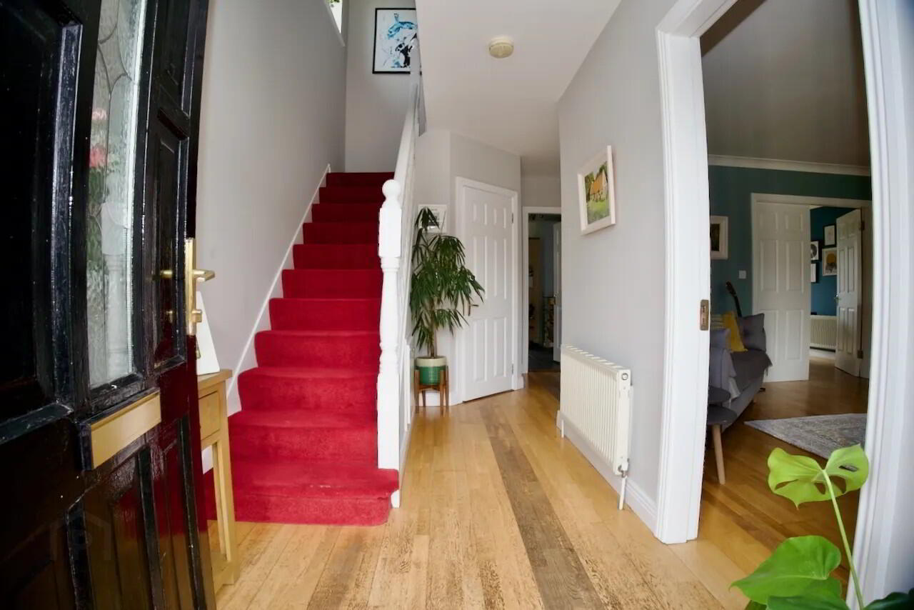 10 Woodville Crescent 3 of 28