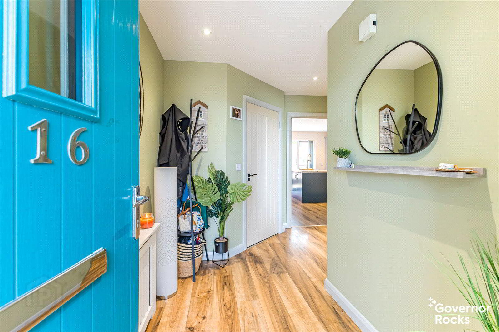 16 Shaftesbury Avenue 2 of 35