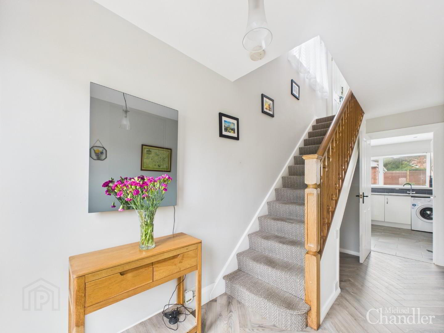 35 Carolhill Drive 2 of 15