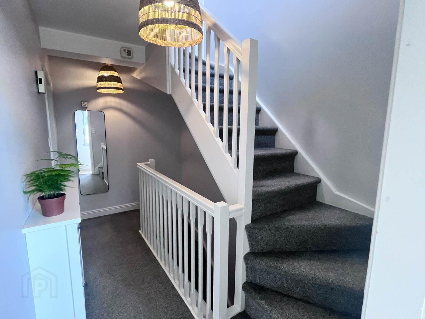 13 Wolfe Tone Way 6 of 13
