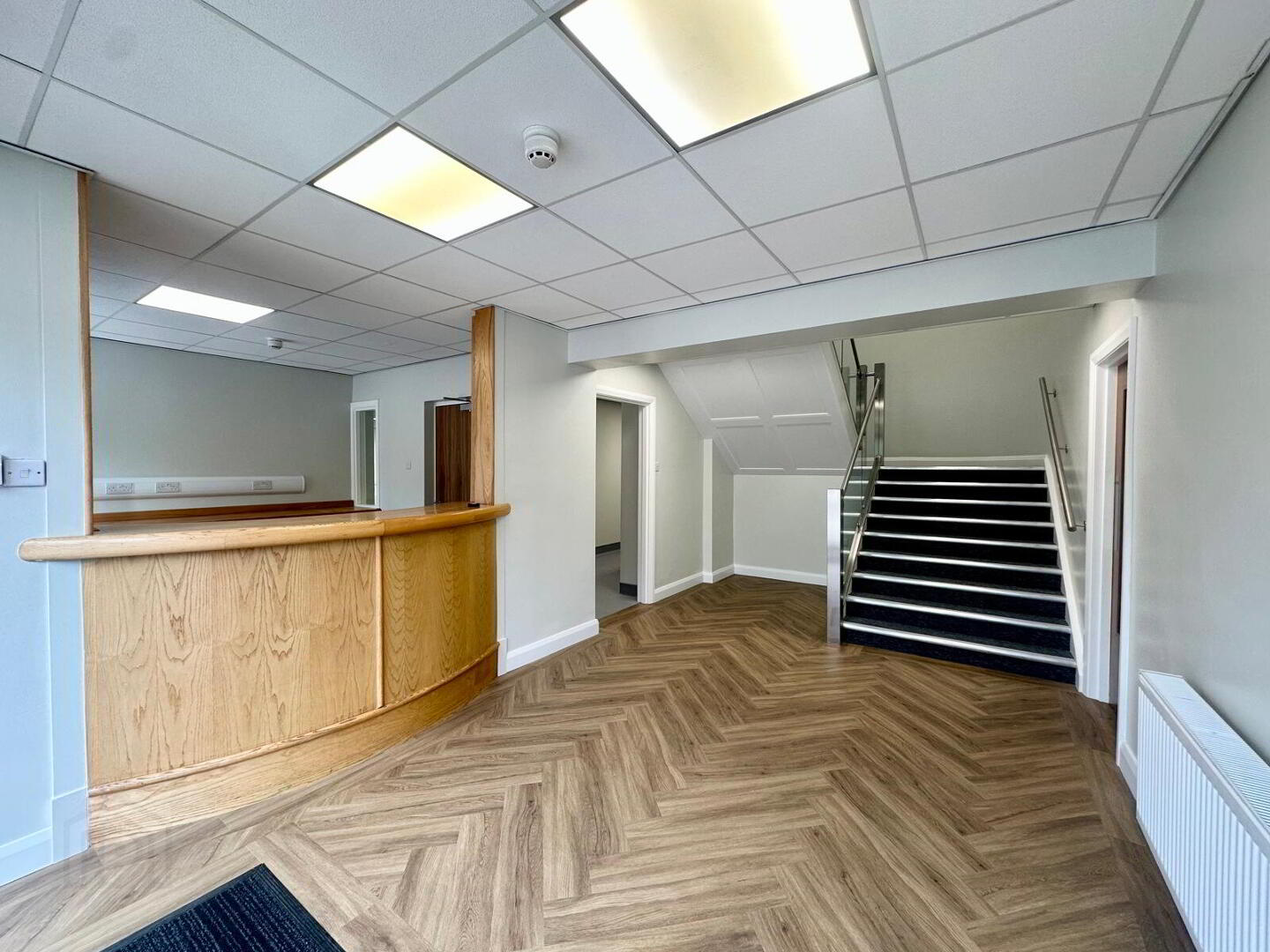 72 Cathedral Road 3 of 12
