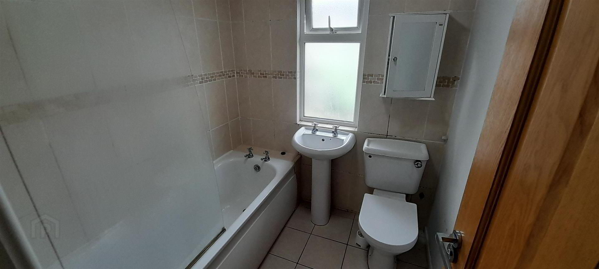 18 Railwayview Street 8 of 8