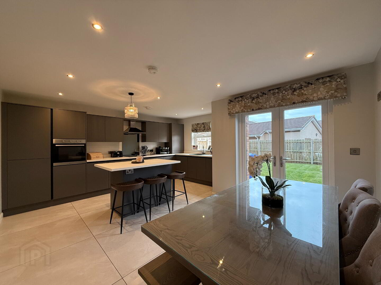 16 Bannfield Way 7 of 25