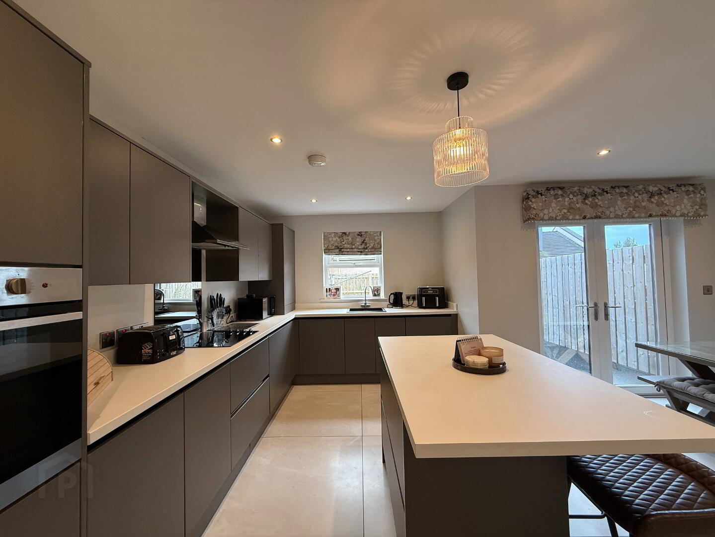 16 Bannfield Way 9 of 25