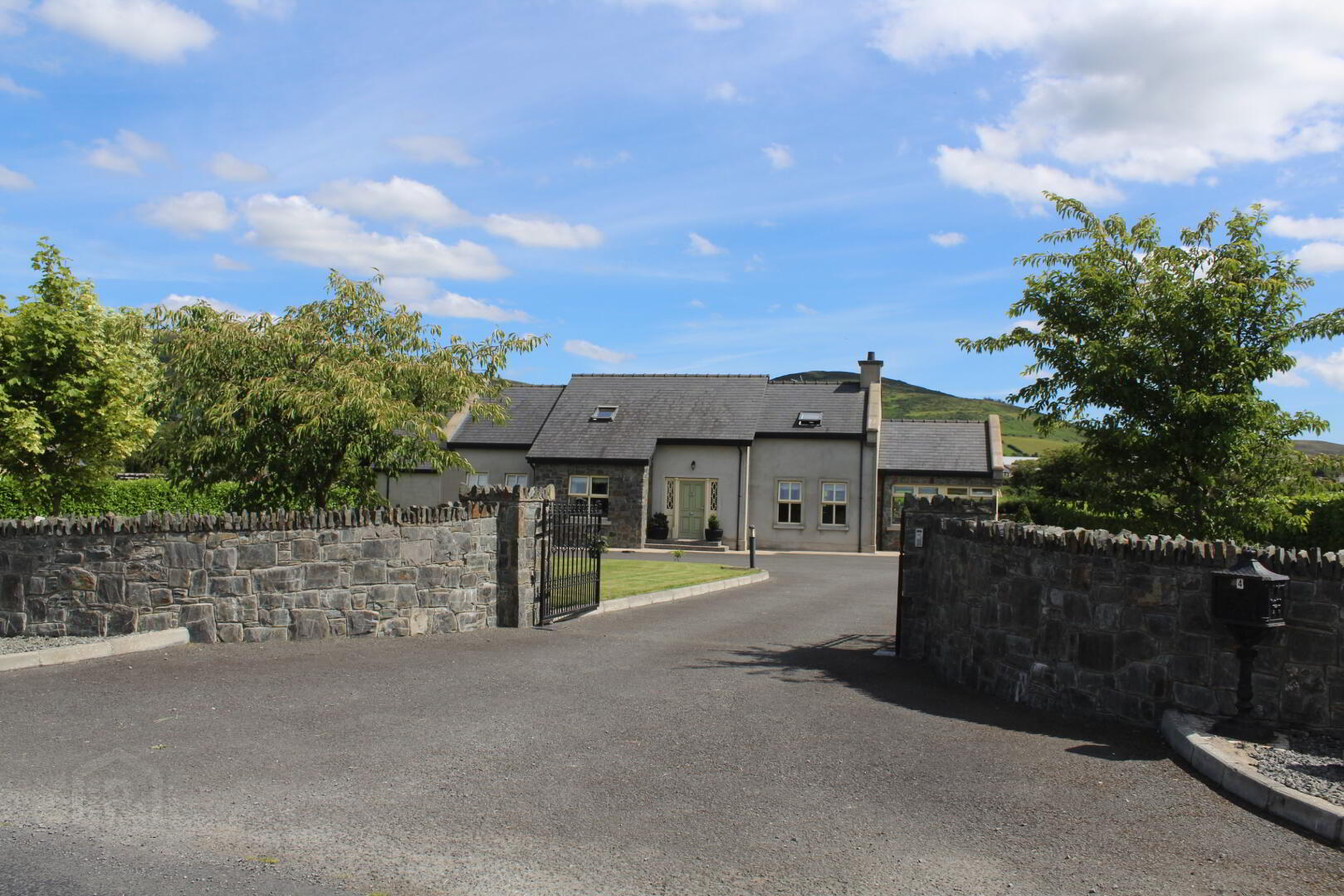 property description image