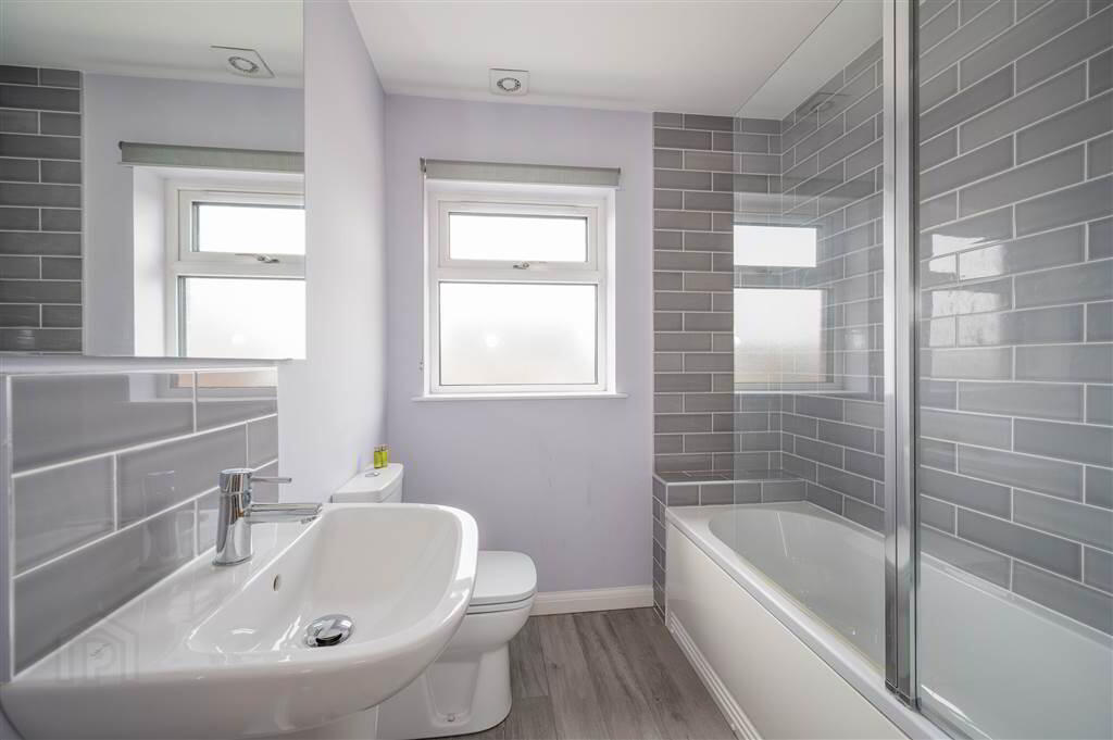 1 Ballymaconnell Mews 12 of 14