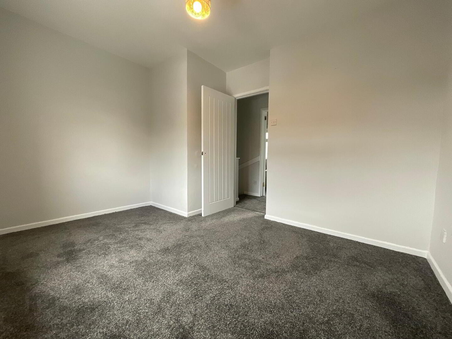 98 French Park Street 8 of 12