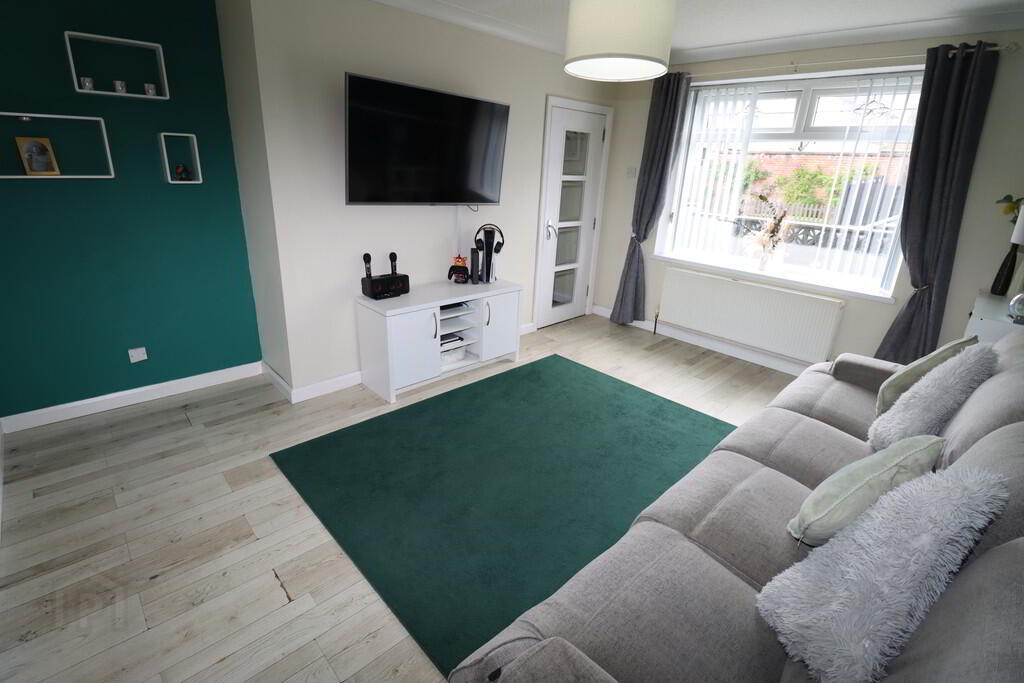 40 Mournebeg Drive 3 of 30