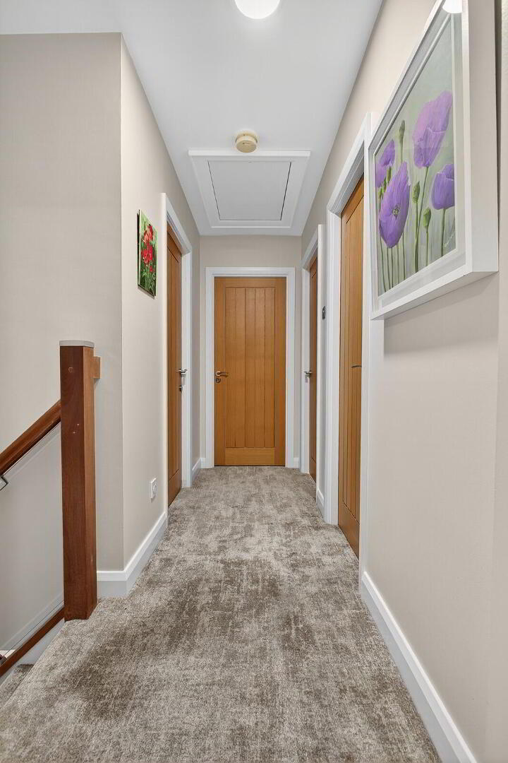 36 Somerset Crescent 27 of 42