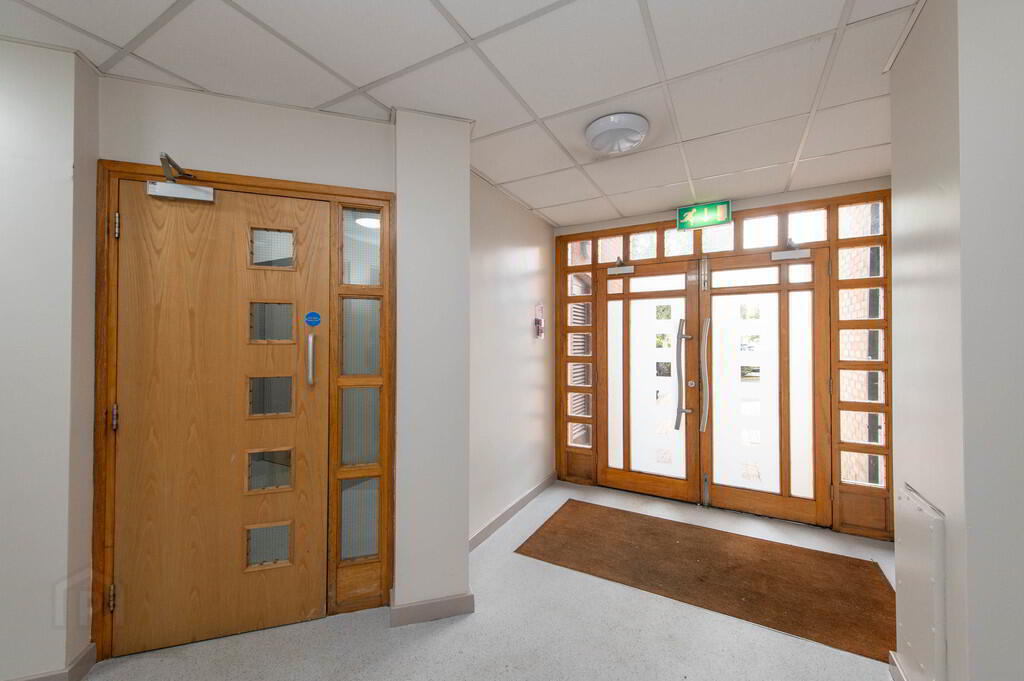 Apt 25 Clarendon Quay, 1 Pilot Street 2 of 20