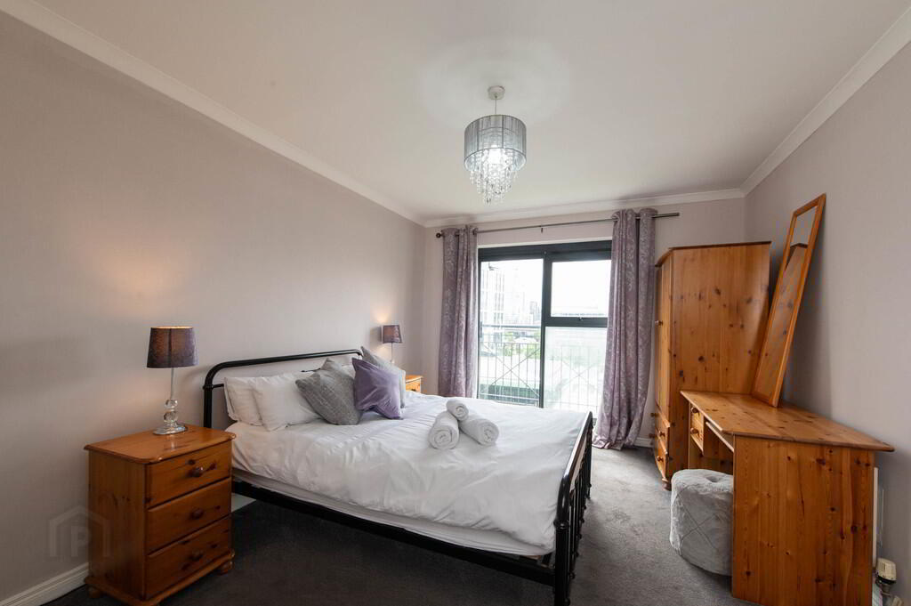 Apt 25 Clarendon Quay, 1 Pilot Street 13 of 20