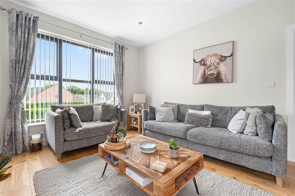 74 Castlegate 10 of 45