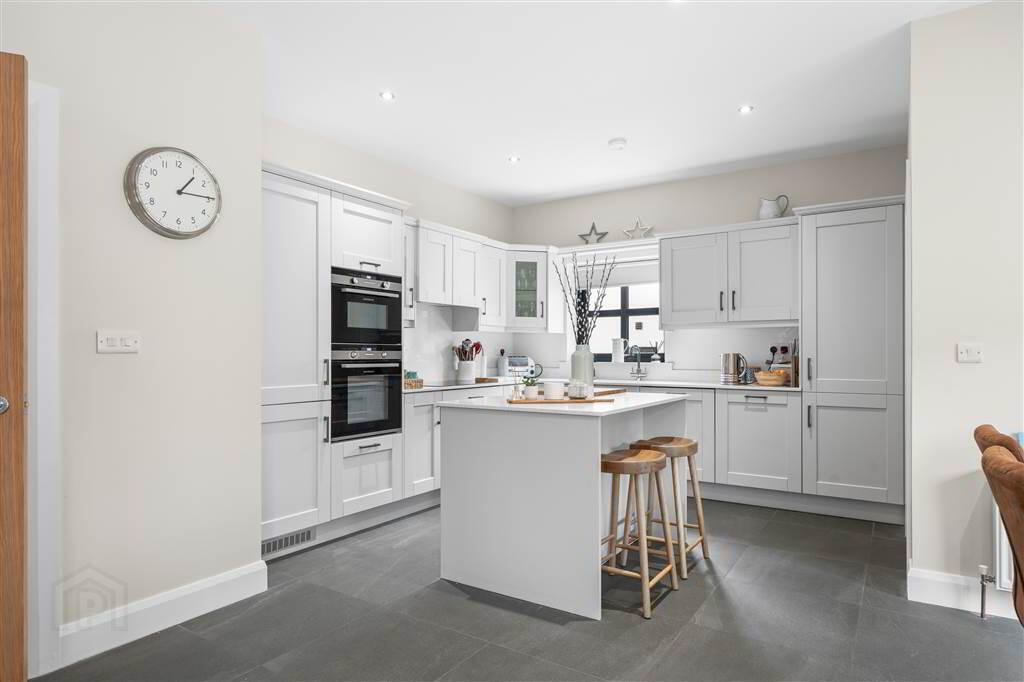 74 Castlegate 12 of 45