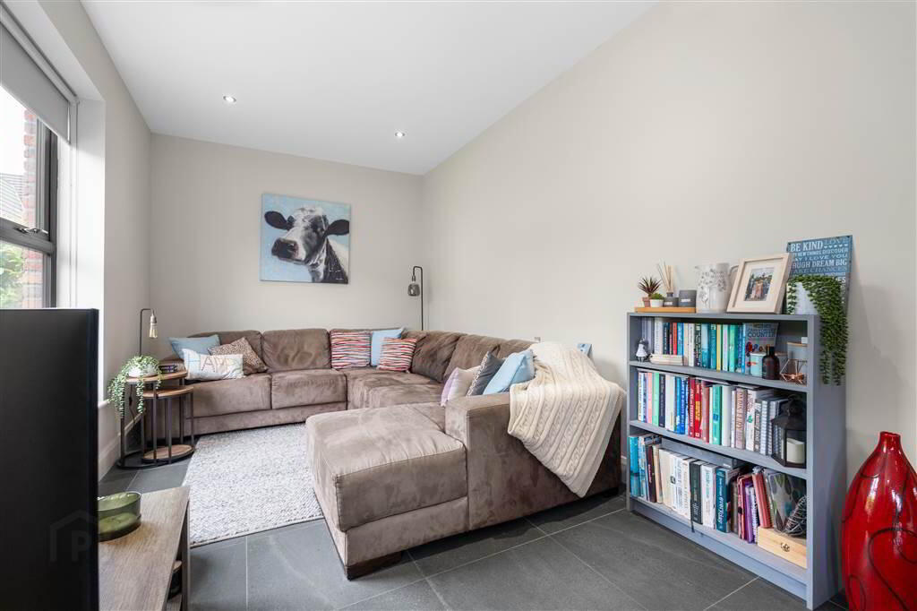 74 Castlegate 19 of 45