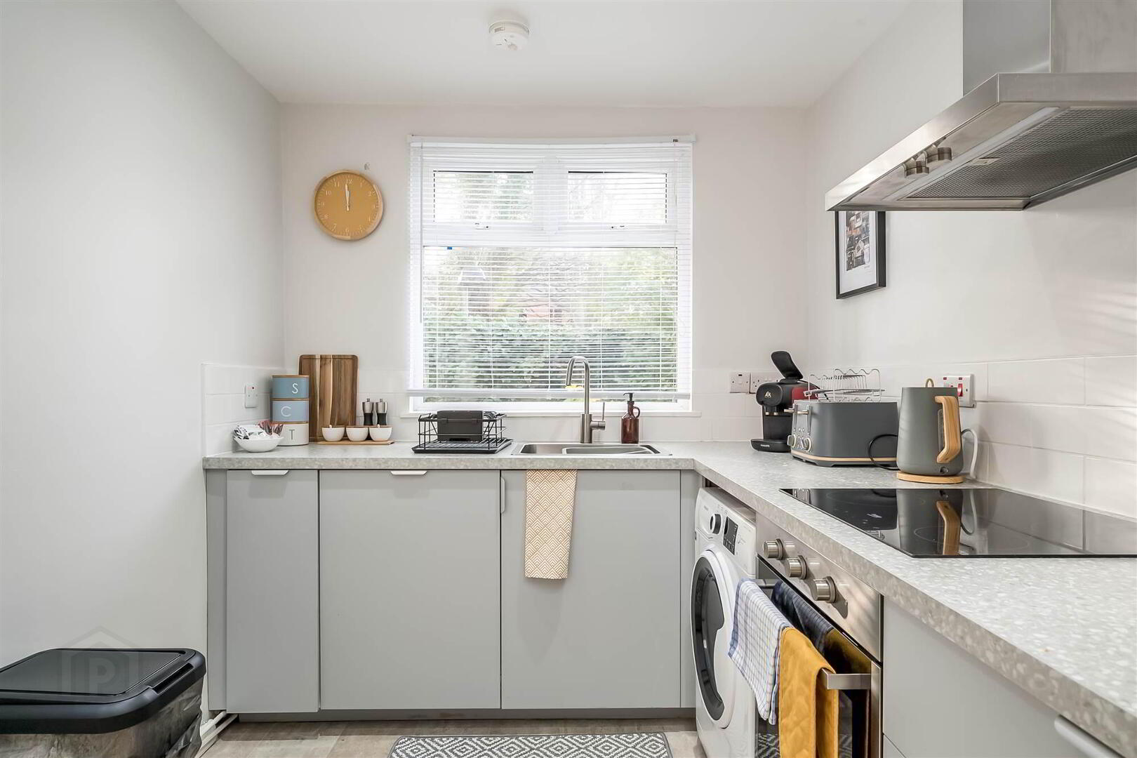 148 Malone Avenue 11 of 25