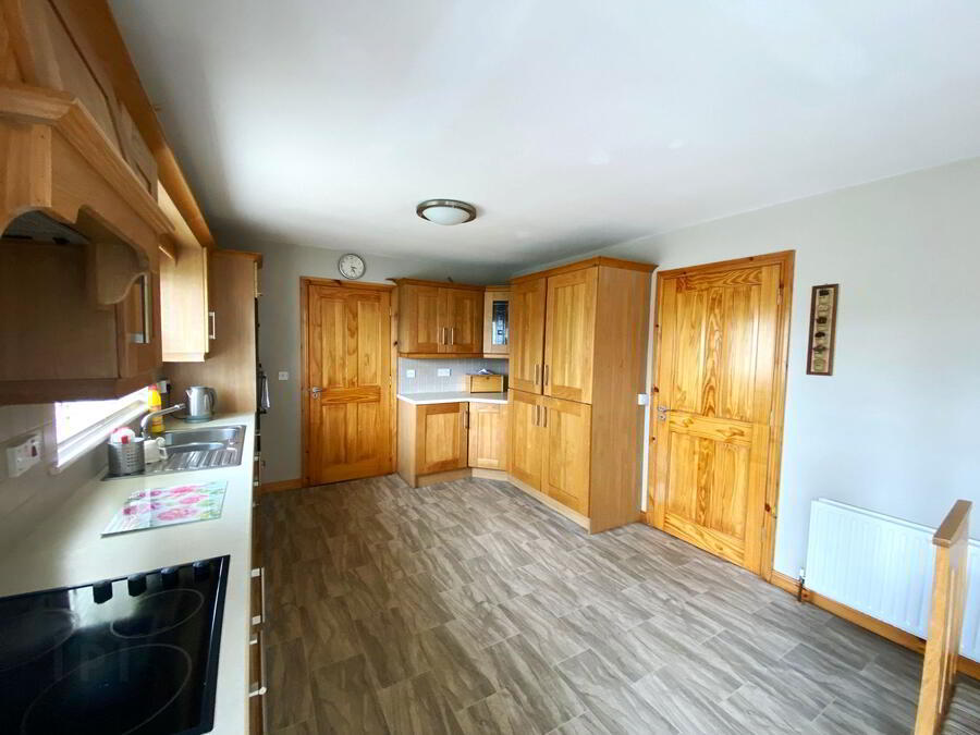 3 Lawnsdale 7 of 25