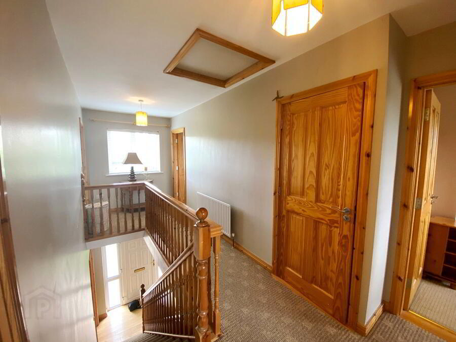 3 Lawnsdale 12 of 25