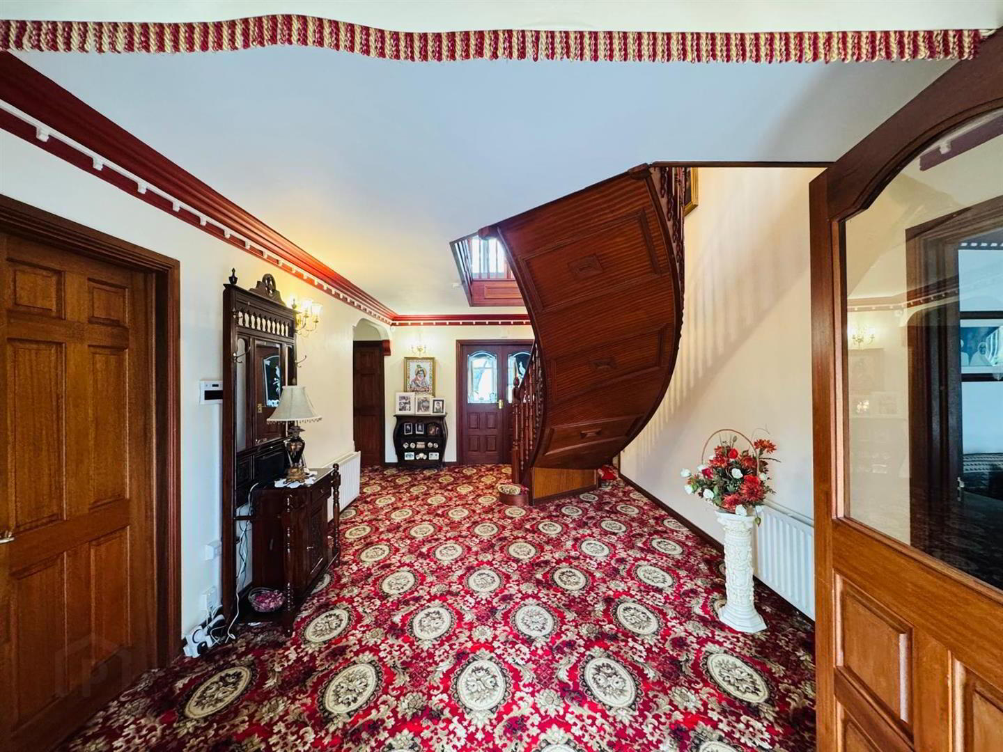 76 Woodend Road 8 of 36
