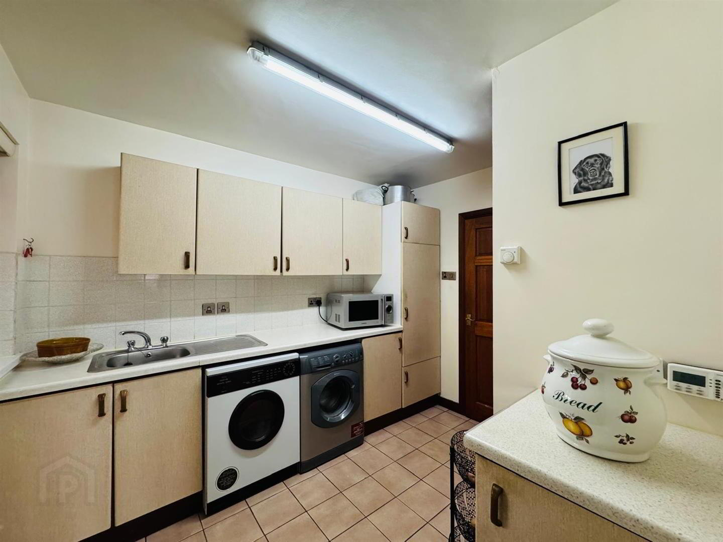 76 Woodend Road 19 of 36