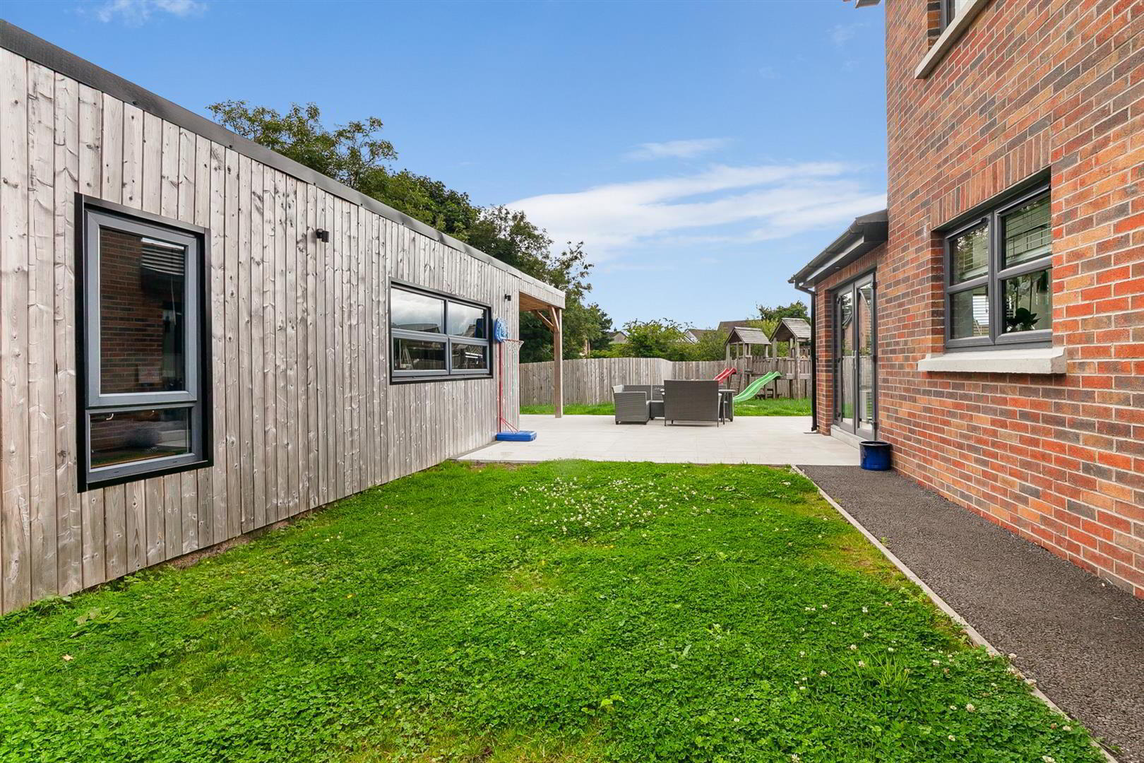 32 Cottonmill Green 22 of 30