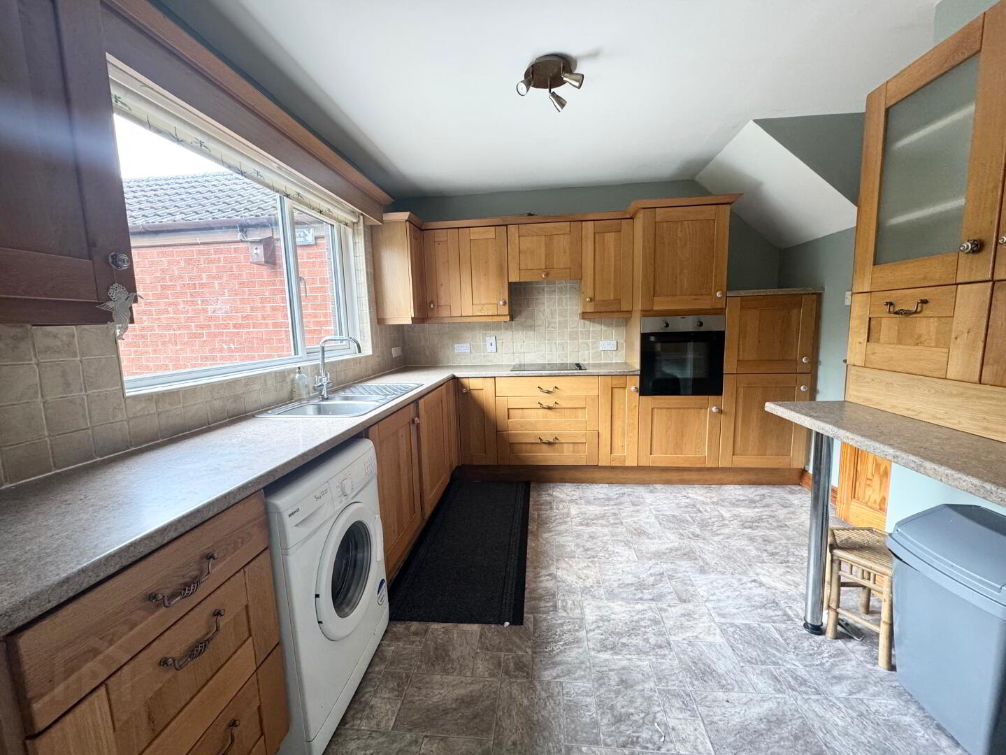 10 Dalton Park 6 of 18