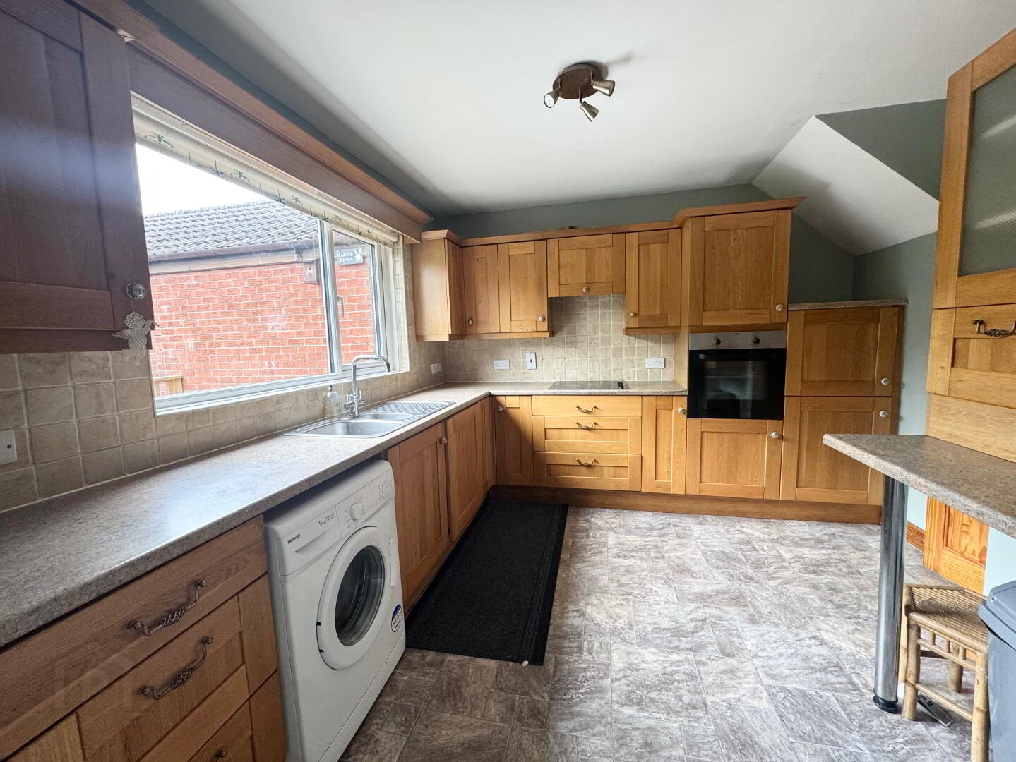 10 Dalton Park 7 of 18
