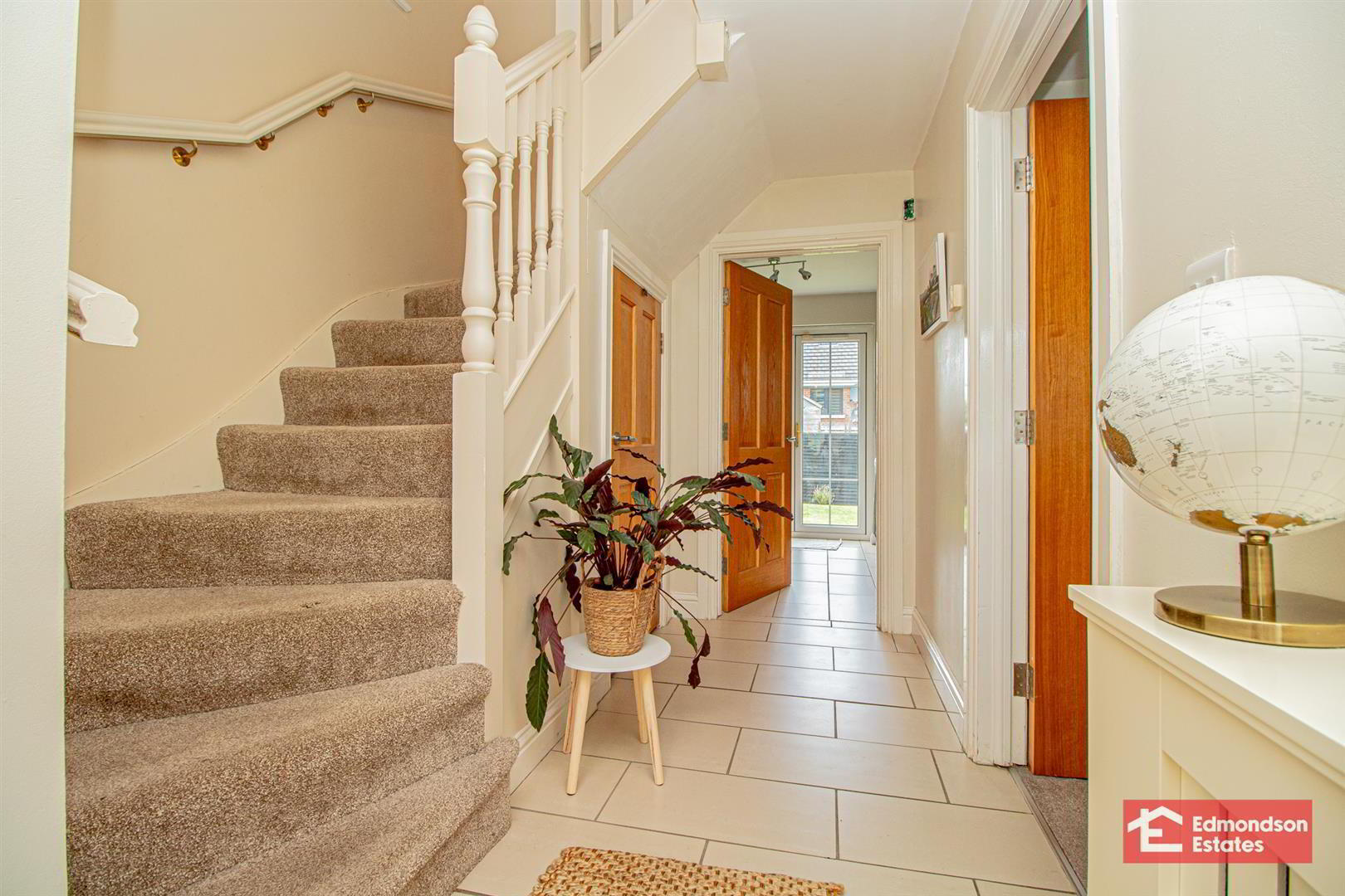 2 Dermont Lane 3 of 29