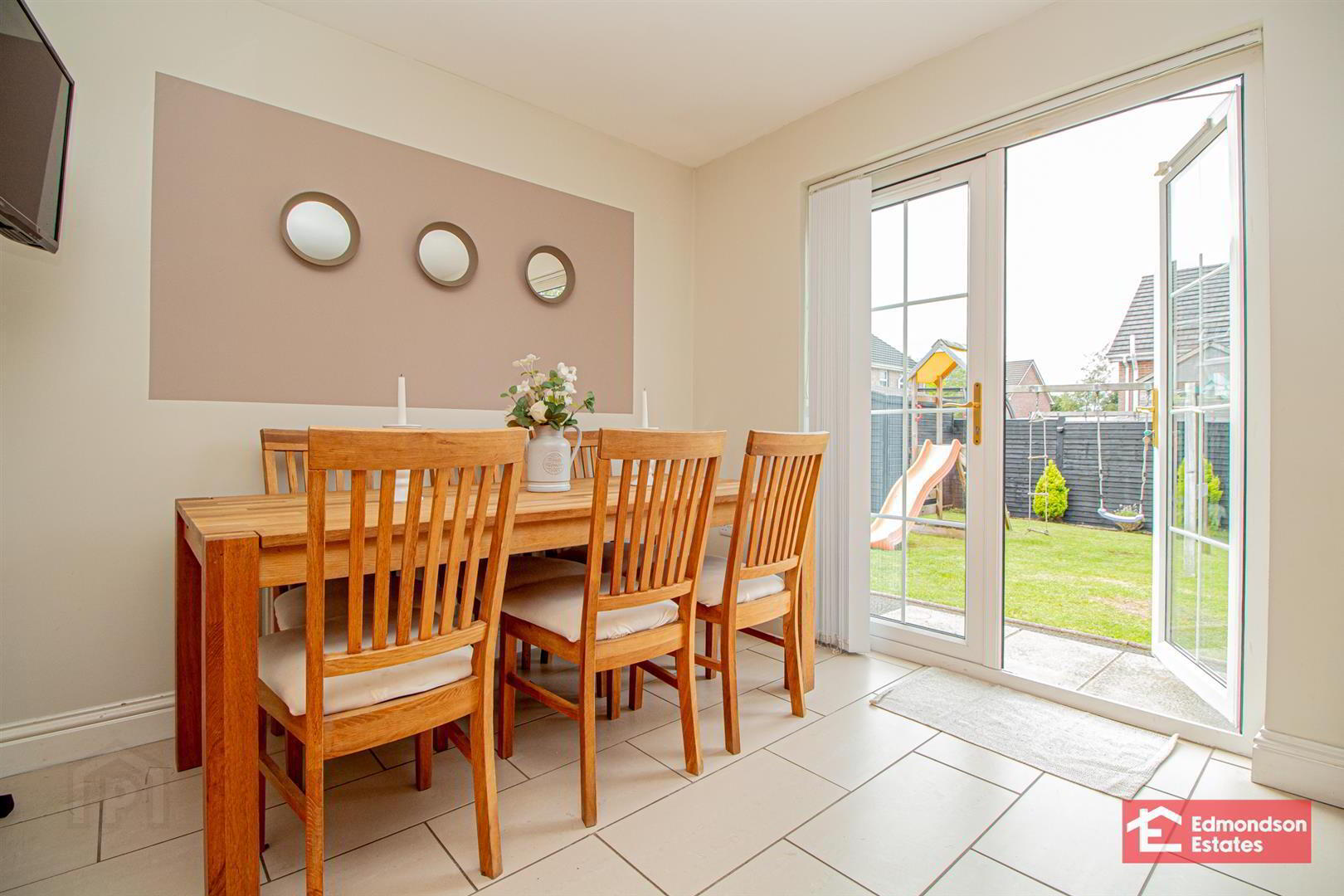 2 Dermont Lane 13 of 29
